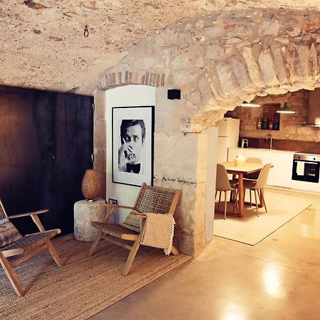 La Dolce Vita. Boutique Apartment Girona Bagian luar foto