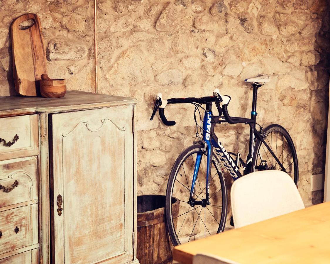 La Dolce Vita. Boutique Apartment Girona Bagian luar foto